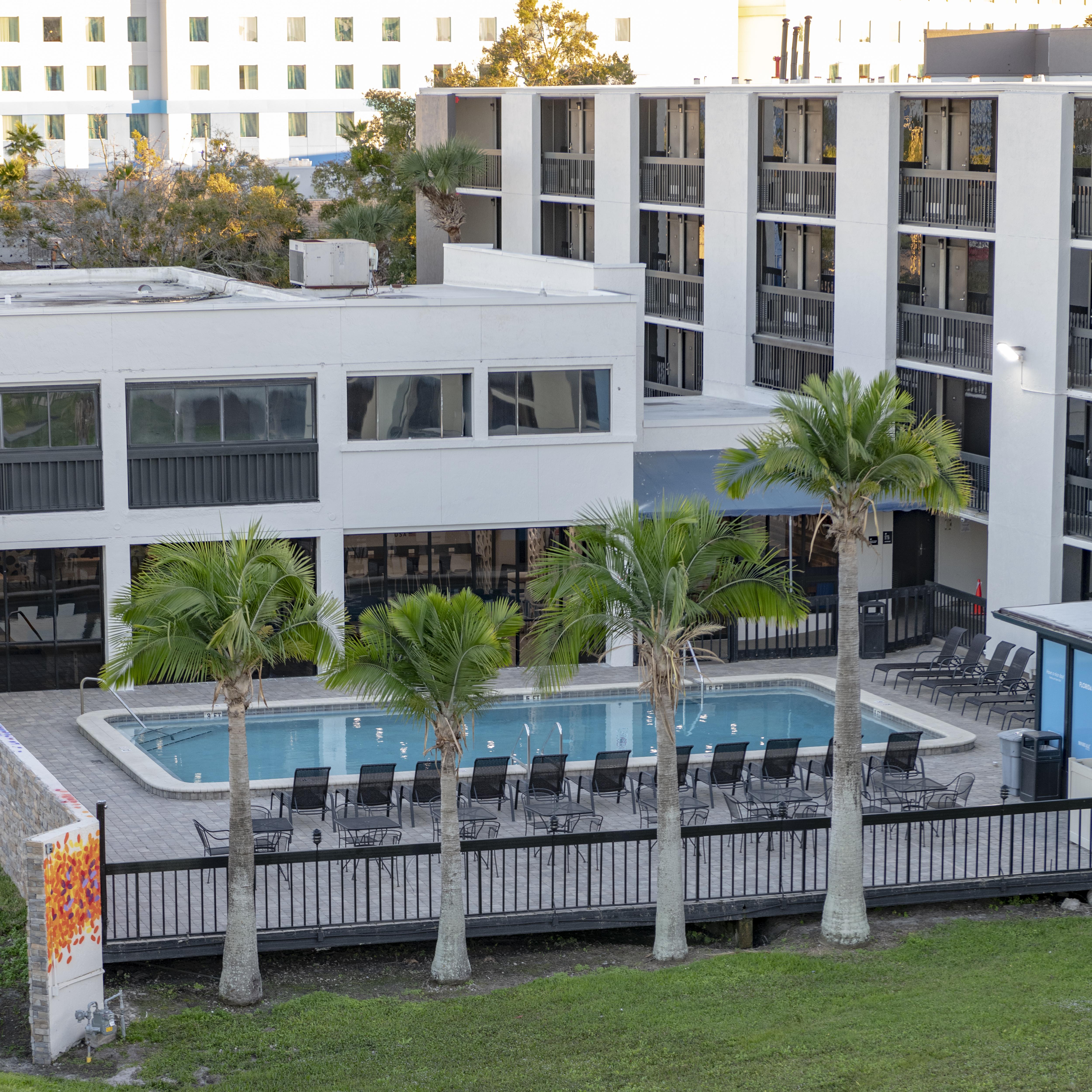 Hotel Monreale Express International Drive Орландо Экстерьер фото